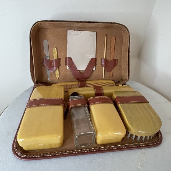 VTG 1950s Brown Leather Vanity Kit Grooming Travel Case MCM Mad Men Barber Shop - Picture 3 of 16